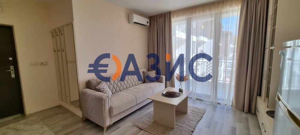 Продава се Тристаен апартамент в с. Равда, Област Бургас - 93 кв.м за 1398 €/кв.м - Снимка #6