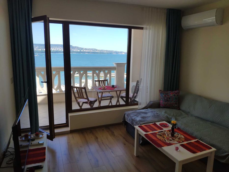 Дава се под наем Тристаен апартамент в Варна, Аспарухово - 113 кв.м за 950 € - Снимка #9