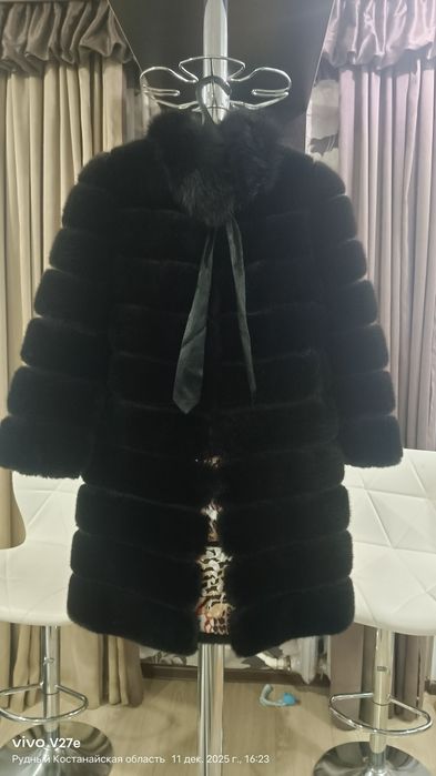 Шубы, куртки, польта