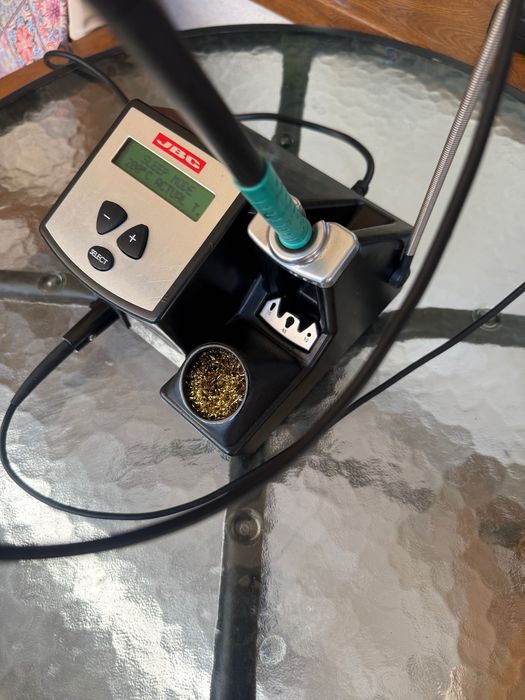 JBC поялна станция