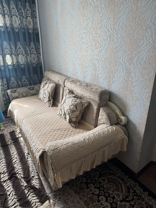 Продам диван (уголок)