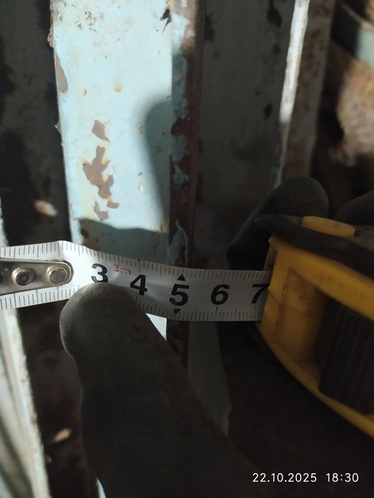 Продам уголок 40*40