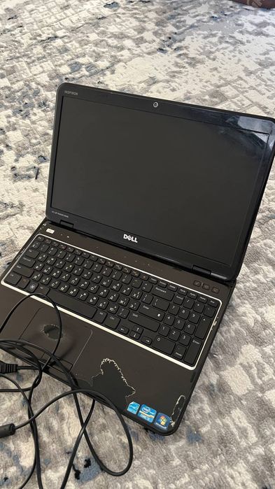 DELL NOUTBOOK  kafolatli