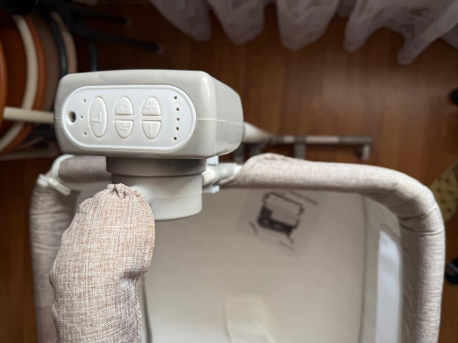 Манеж детская молочный