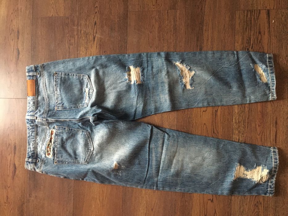 Blugi stradivarius marime 38