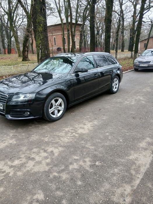 Vând Audi a 4 B8