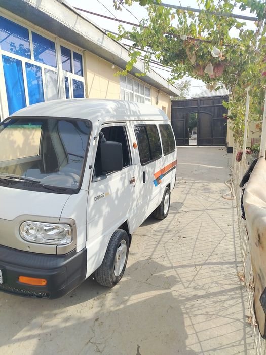 Damasga 2012, yurishga tayyor, old stoykasida, xolat yaxshi kraskasi b