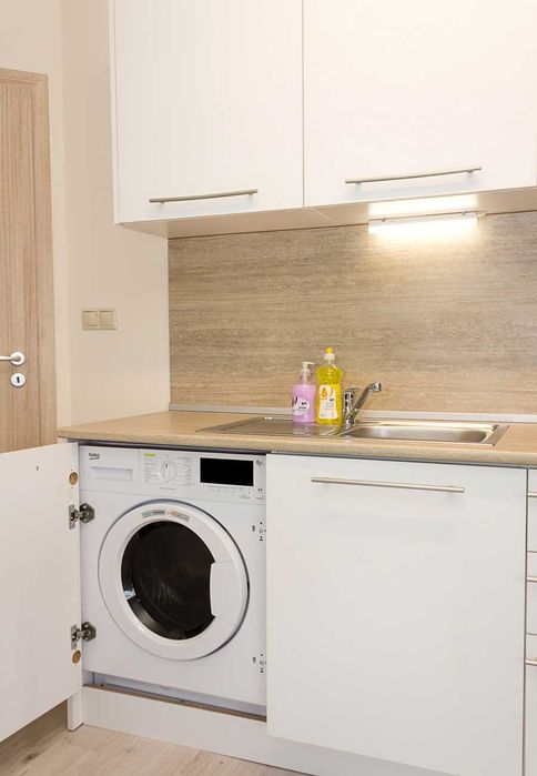 Дава се под наем Двустаен апартамент в Варна, Аспарухово - 65 кв.м за 700 € - Снимка #7