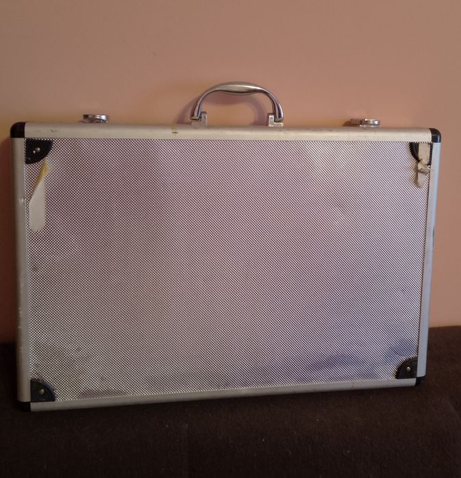 Комплект прибори за барбекю