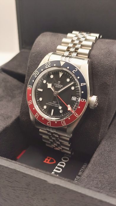TUDOR Black Bay GMT 79830RB – Full Set