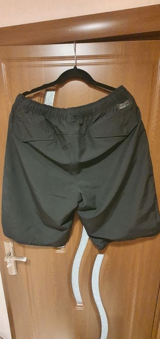 Спортни дълги и къси панталони