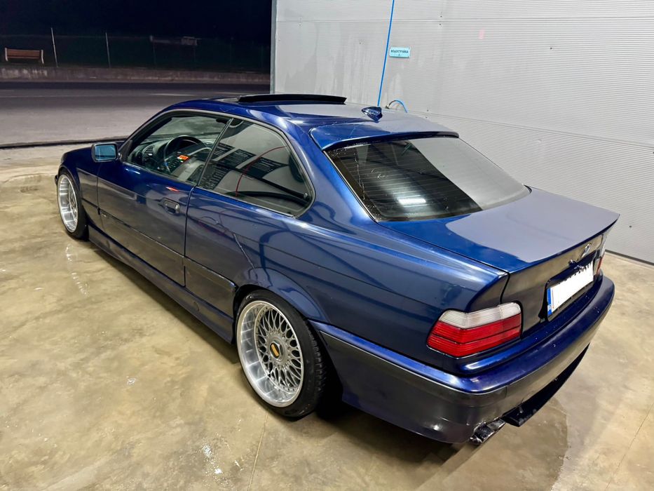 BMW e36 320i Купе