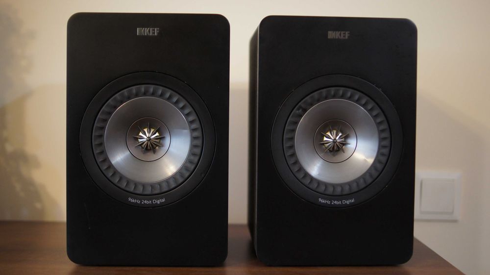 Boxe bookshelf Kef X300A driver UNI Q 5,25" foste active,transformate in boxe pasive.
