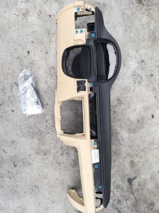 Plansa bord cu pretensiometre bmw serie 3 e90 e91