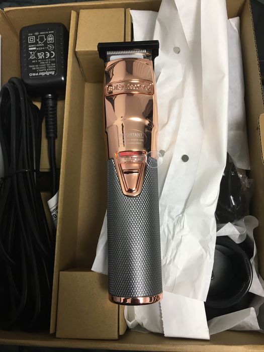 Trimer Profesional Babyliss Model nou Sigilat