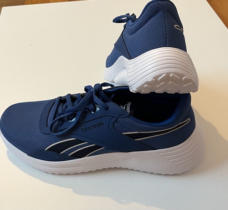 Reebok lite 4 blue чисто нови