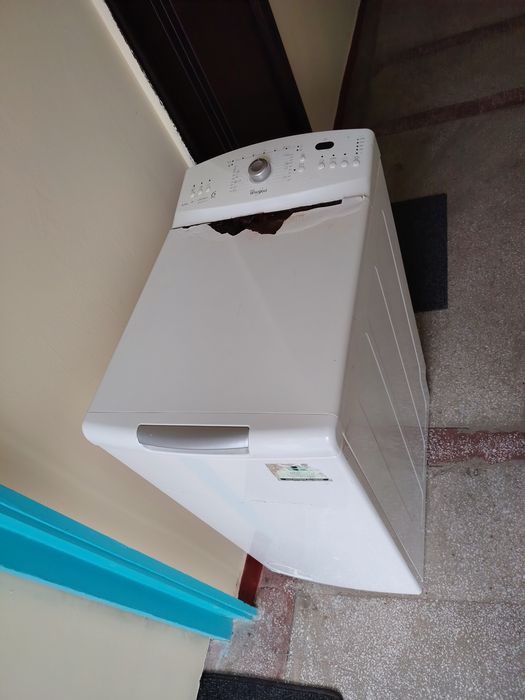 Vând mașina de spălat pentru piese