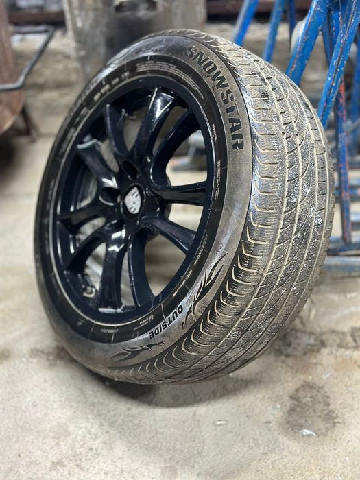 резина в сборе с диском от порше кайен!