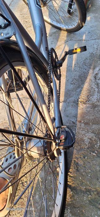 Bicicleta dama roata de 24'   7 viteze