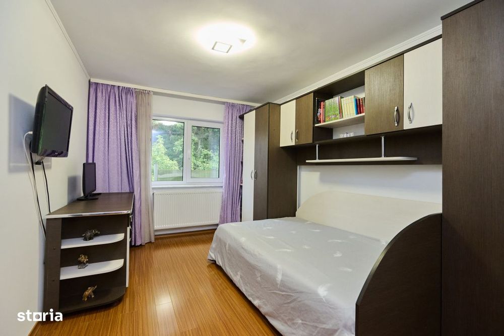 Casa + teren 507 mp cu vecin padurea Pitesti