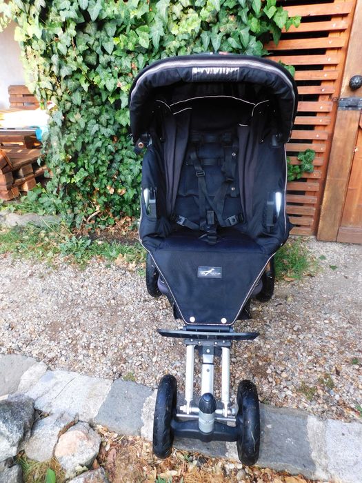 Carucior Joggster TFK Germany pt 1 sau 2 copii cu varste apropiate