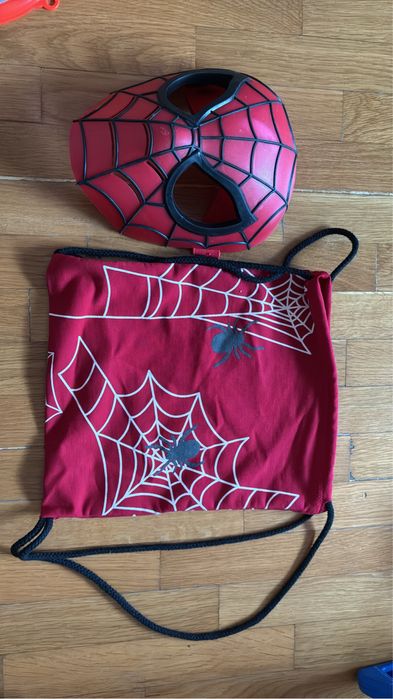 Детски играчки и книжки