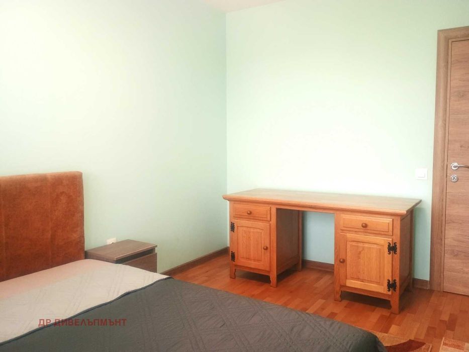 Дава се под наем Двустаен апартамент в София, Център - 74 кв.м за 509.49 € - Снимка #11