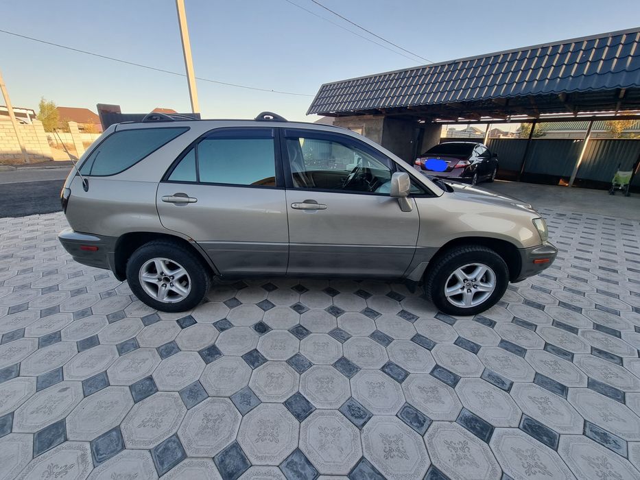 Lexus RX 300 Американец