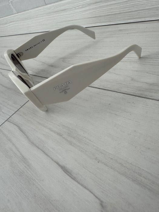 Слънчеви очила PRADA
