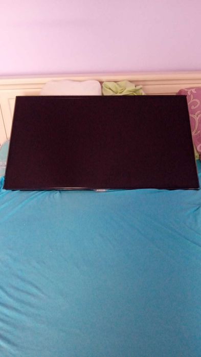 Samsung Smart TV 101cm