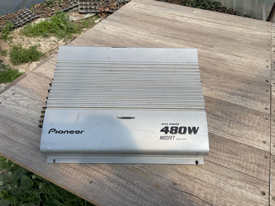 Pioneer усилитель олдскул, мощный 2х 200w , 4 x 75w номинально