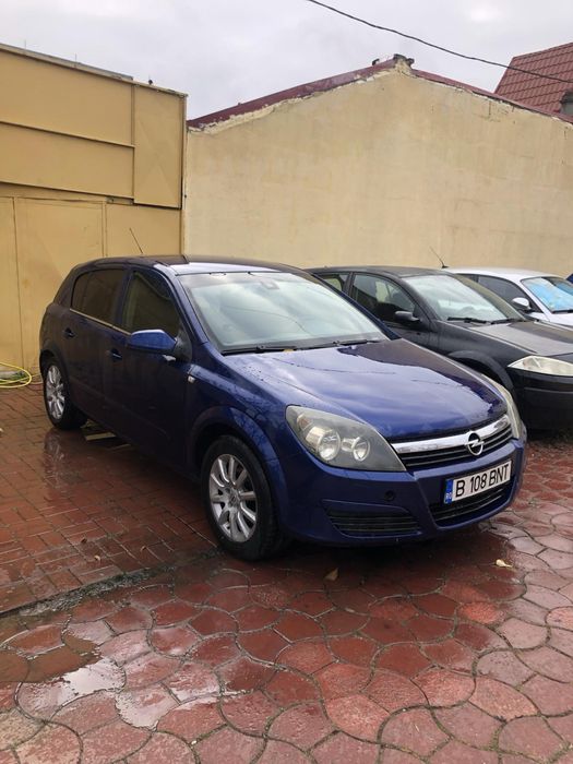 Dezmembrez Opel Astra h facelift 1.4 1.6 1.7 1.9