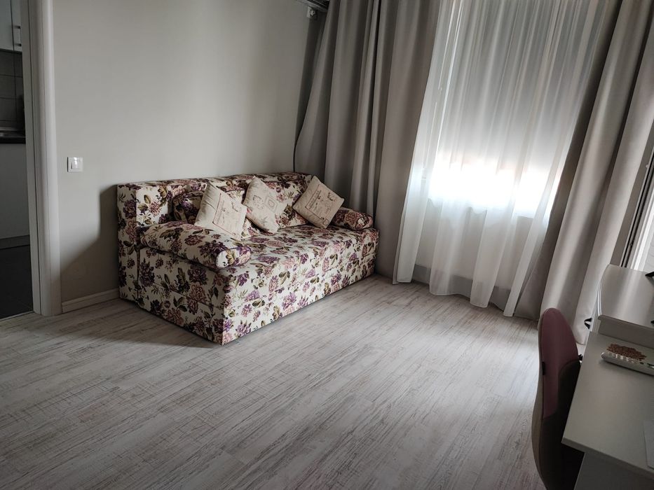 Închiriez apartament 2 camere, etc 4 din 5,cu lift, Tomis Plus
