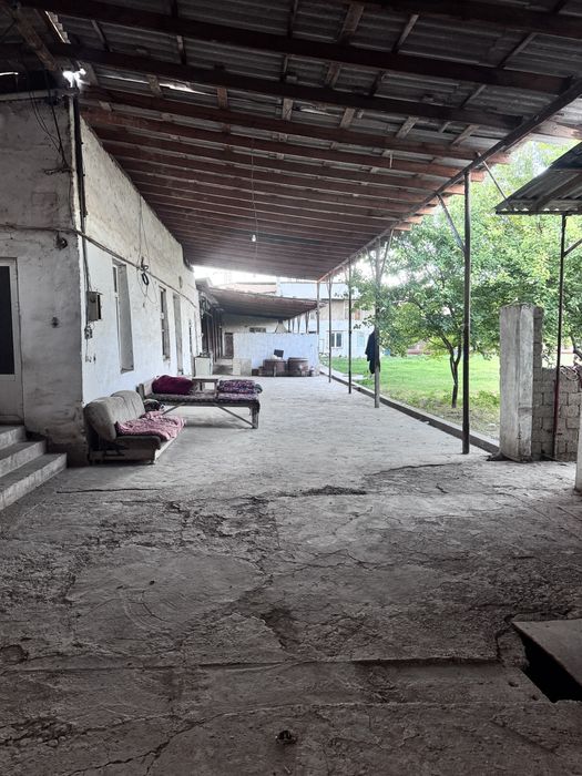 10 700 y.e sotigi  narxini kelishamiz kami bor