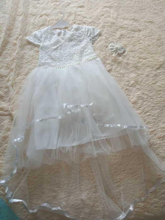 Нарядное красивое платье