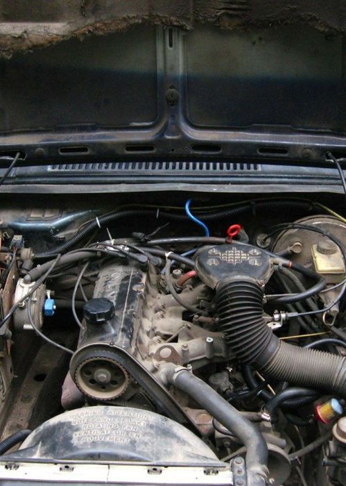 Вольво 740 сотилади пропан гази бор