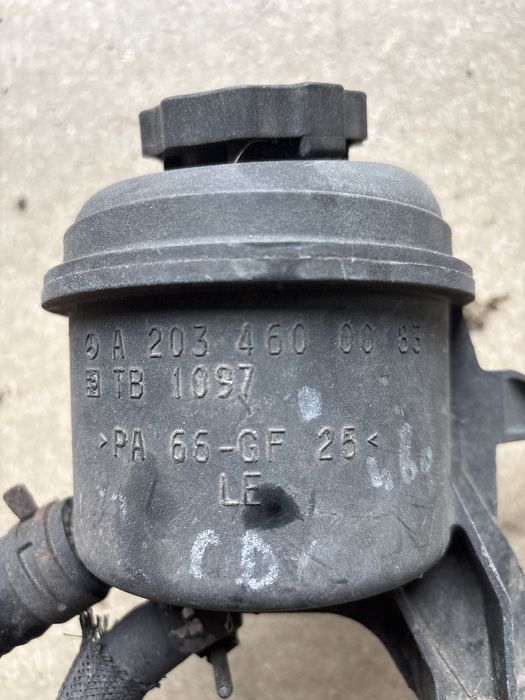 Казанче хидравлика за мерцедес Ц класа