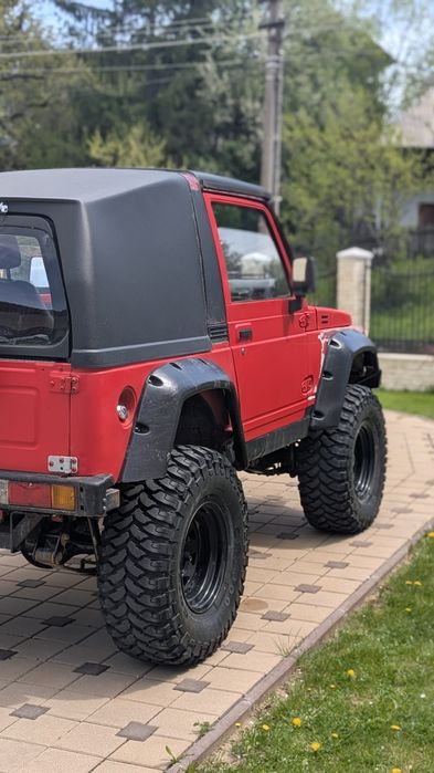 Suzuki Samurai 1.8 is