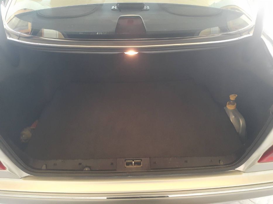 Mercedes W210 - Кам хайдалган, турган