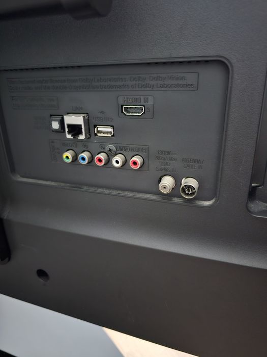 Vand televizor LG 4k, diagonala  108cm + suport tv