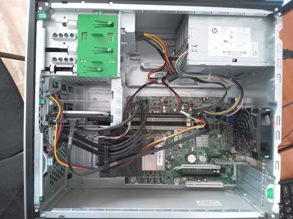 Personal kompyuter sotiladi 4 GB ozu, 500 GB hard