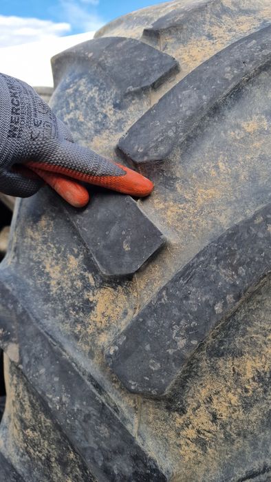 Cauciuc AGRICOL 13.6R24 (340/85R24) marca Continental