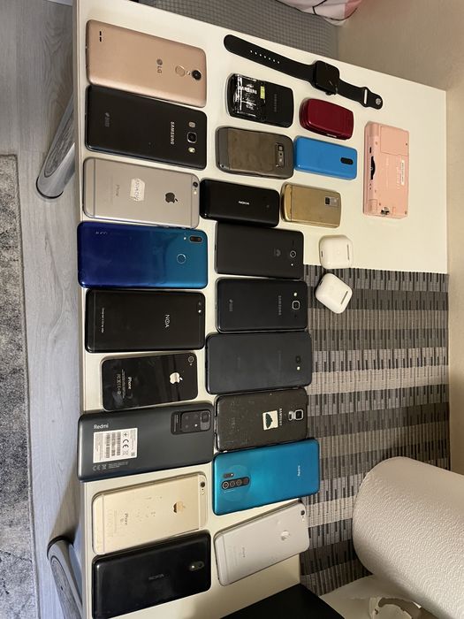 Telefoane defecte pt piese de schimb