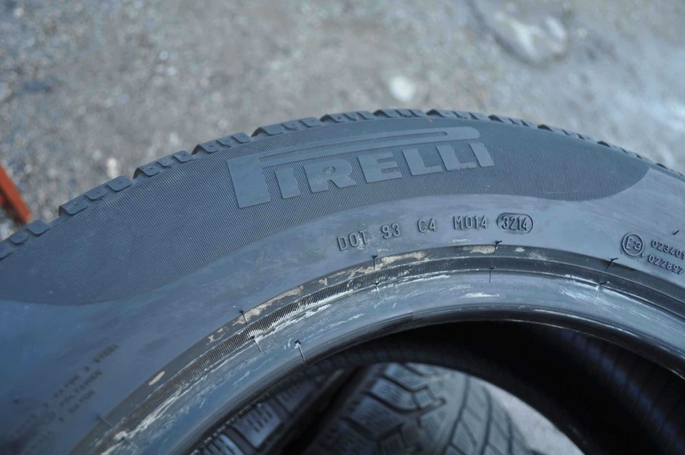 SET 2 Anvelope Iarna 225/60 R17 PIRELLI SottoZero Winter 210 Serie 2
