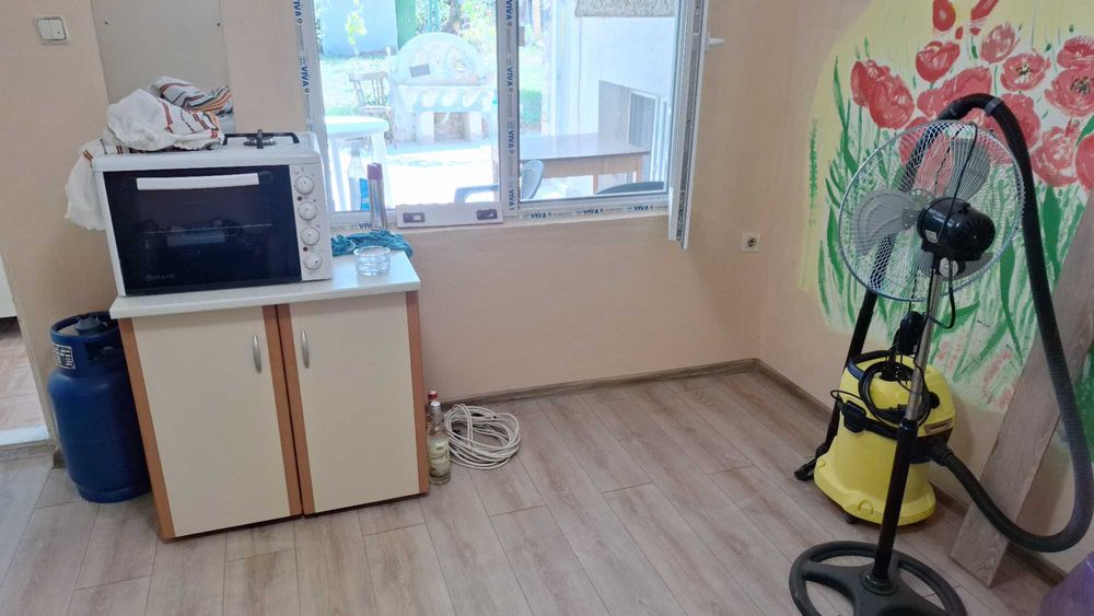 Къща във Владимирово