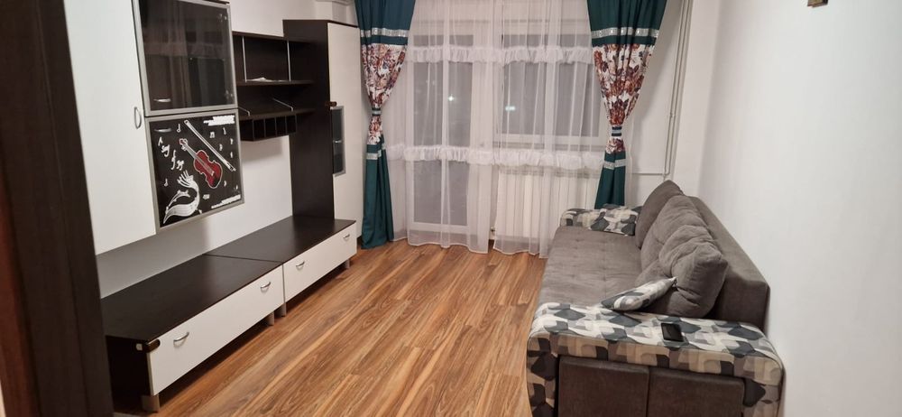 Inchiriere apartament Micălaca — fotografia 1