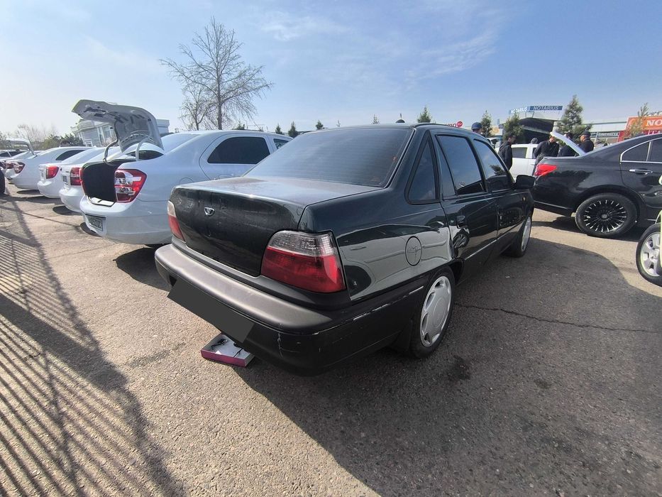 Срочно продам Нексия 1 тез сотаман