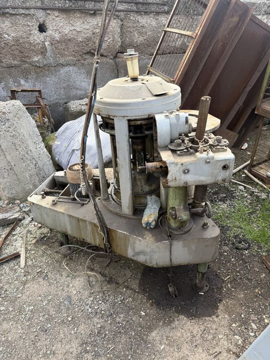 Оборудование емкость моторы