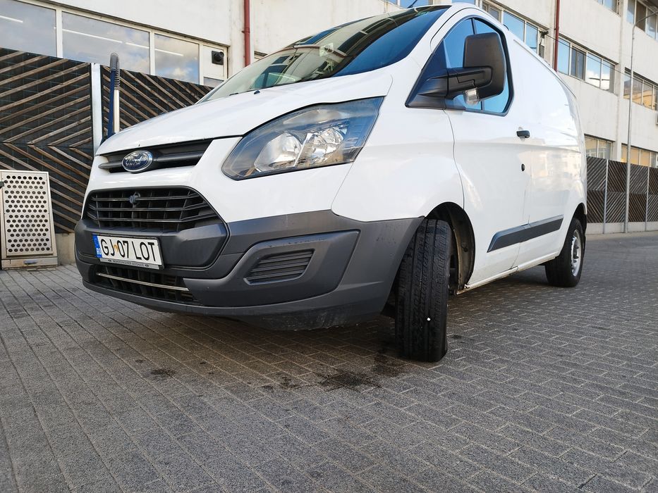 Vând Ford Transit Custom