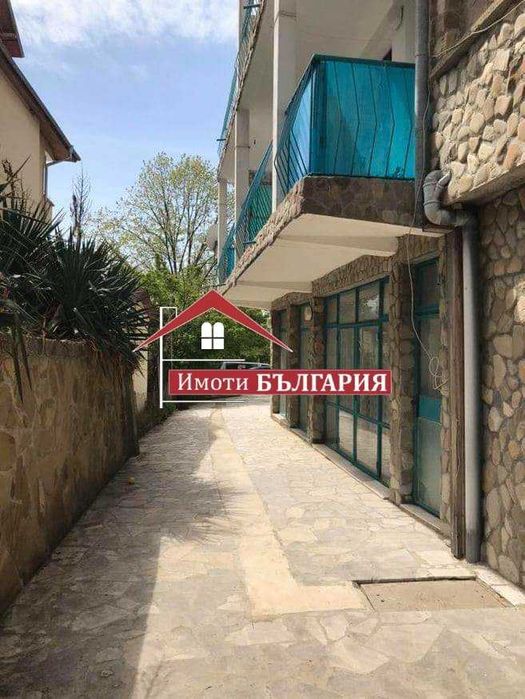 Продава се Хотел в Свети Влас - 440 кв.м за 638 €/кв.м - Снимка #3